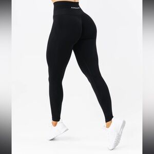 Alphalete Amplify Leggings